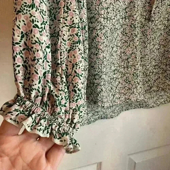 Show me your Mumu Charlene peony please tunic top pink green floral Sz Medium - Picture 4 of 6